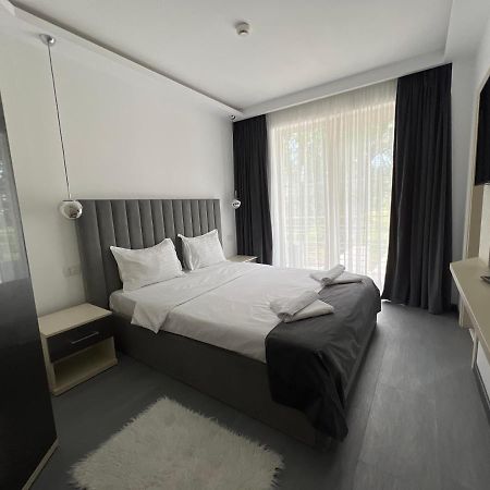 Ocaua Lui Cuza Hotel Tekucs Kültér fotó