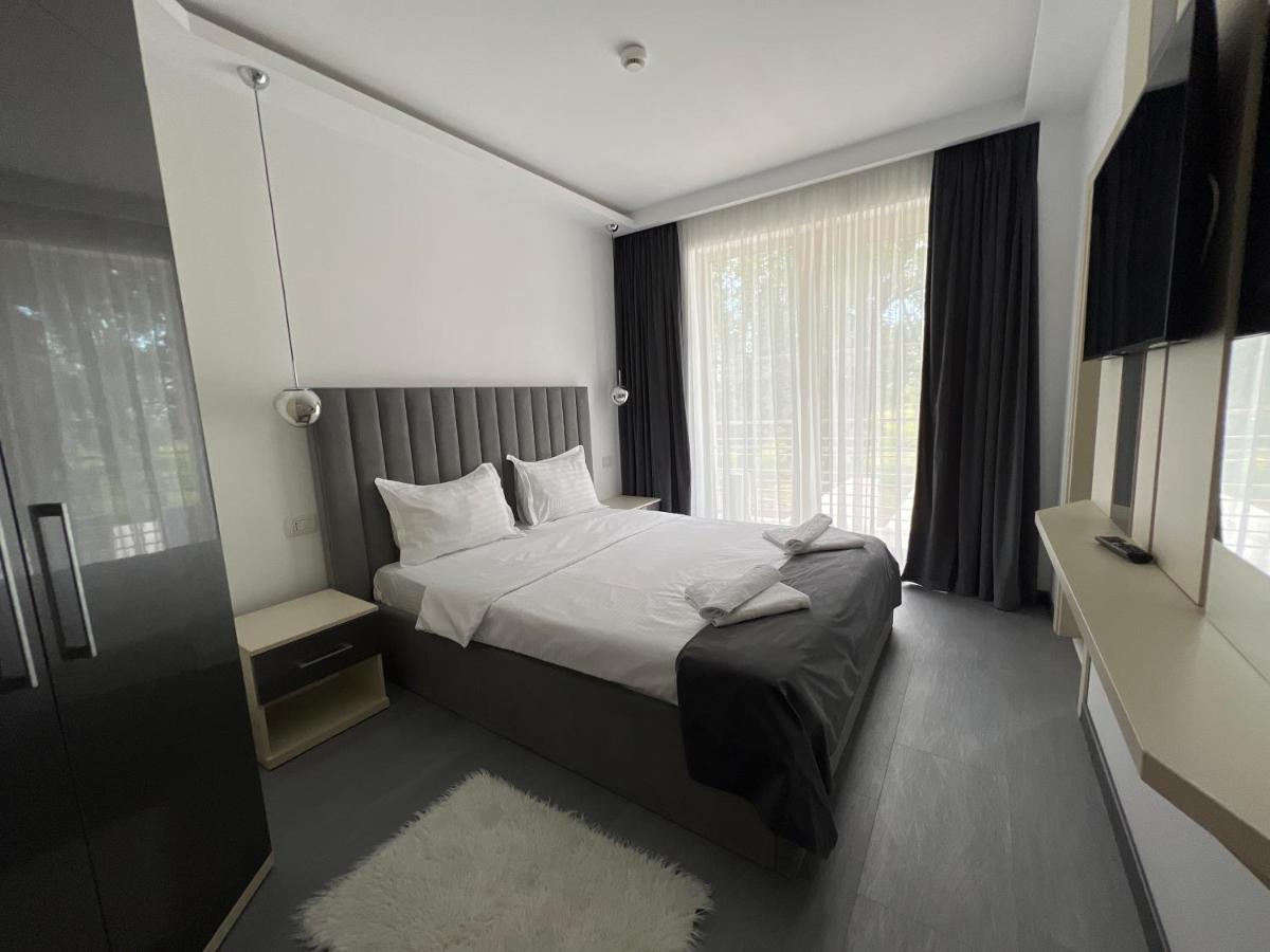 Ocaua Lui Cuza Hotel Tekucs Kültér fotó